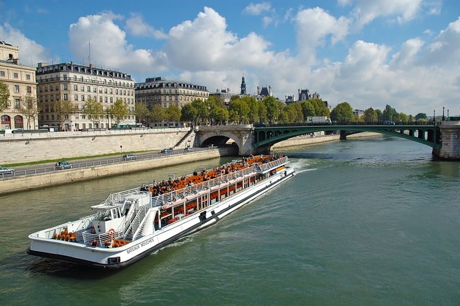 Day Trip to Paris with Eiffel Tower, Notre Dame and Louvre Museum - Notre Dame: included in the promise, timing can change what you get