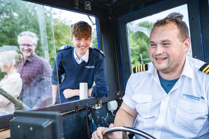 Daytime Sightseeing Boat Cruise in York - Deck comfort, toilets, and onboard treats