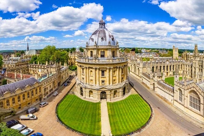 Discover Oxford and Cambridge with Guide from London by Coach - Cambridge in Two Stops: Senate House and the Corpus Clock