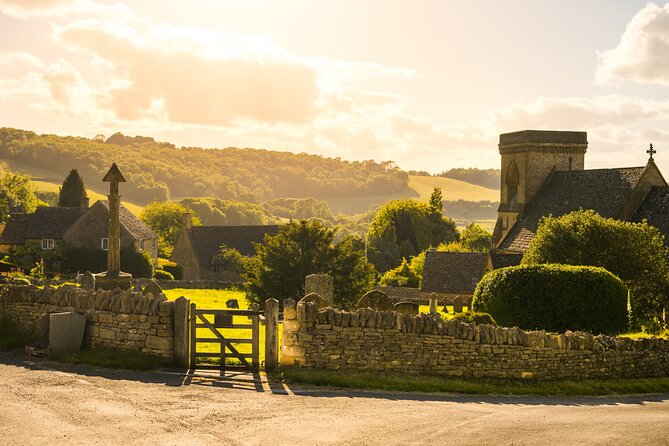 Discover the Secrets of the Cotswolds Private Tour Experience - Stow-on-the-Wold and the Doors of Durin Connection