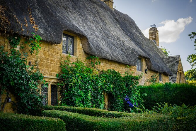 Discover the Secrets of the Cotswolds Private Tour Experience - Snowshill: Photo Shoot Time in a Picture-Ready Village