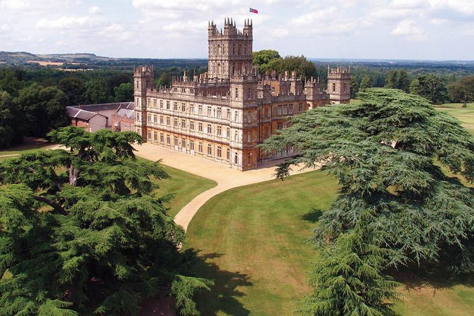 Downton Abbey and Village Small Group Tour from London - From South Kensington to the Cotswolds: How the Coach Day Flies