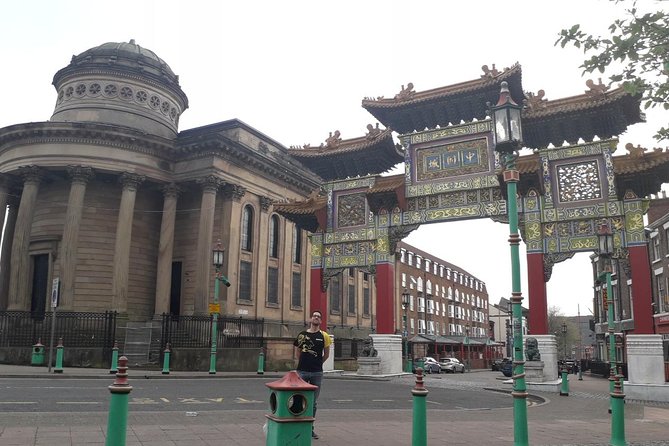 Downtown Liverpool Walking Tour - In Spanish - Royal Albert Dock Liverpool: where wealth and knowledge enter the story