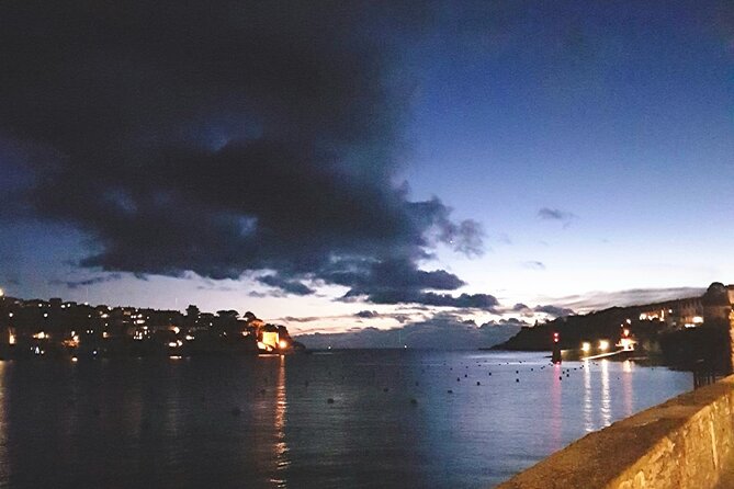 Dusk Walking Tour of Fowey - Why this dusk walk feels different than a daytime stroll