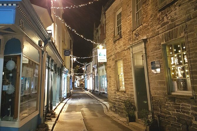 Dusk Walking Tour of Fowey - Small group size (max 8): the best kind of guided walk