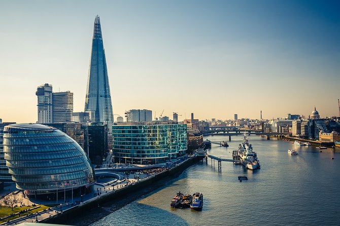 Easy Access Tower Bridge and Engine Room & Scenic Thames Cruise - Small-group size and expert guides: what it changes in real life