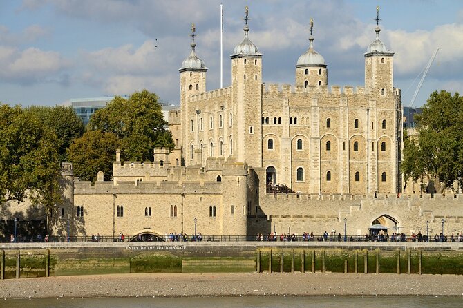 Easy Access Tower of London Crown Jewel Torture and Executions - The guide experience: why certain names come up again and again
