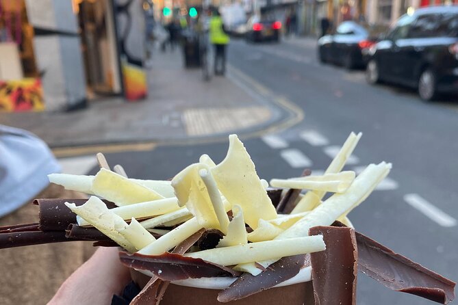 Eat the East End food tour with London Bites Tours - Small group size: 10 people changes the whole experience
