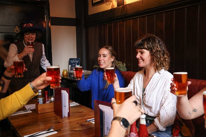 Eating London: The Heart of 'The City' Food Tour - George and Vulture: an alleyway chophouse with Dickens fingerprints