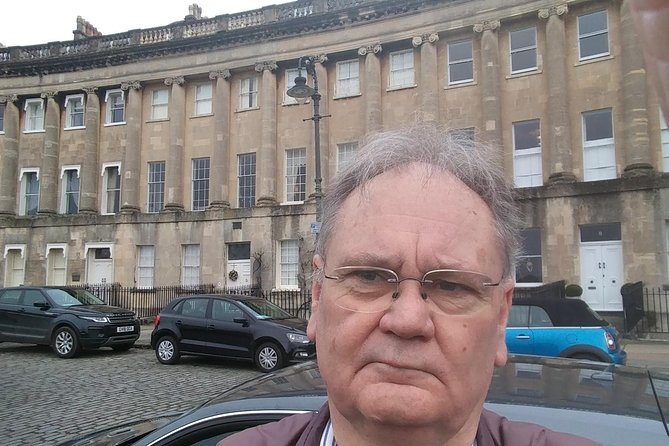 Exceptional Bath tour guide making your visit splendidly memorable. - Why Paul Elliott’s Bath Walking Tour Fits History and Architecture Fans