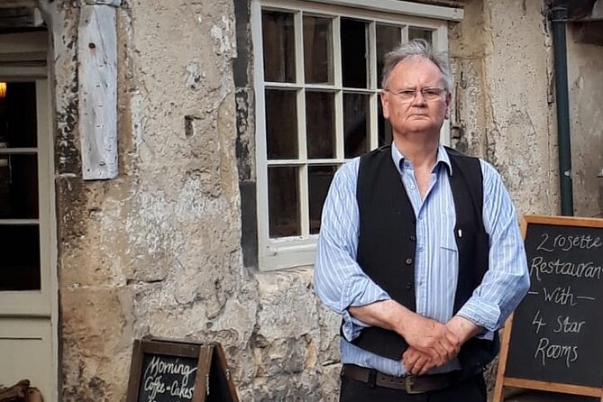 Exceptional Bath tour guide making your visit splendidly memorable. - Downhill Toward Jane Austen and Thermae Bath Spa: Past Meets Present