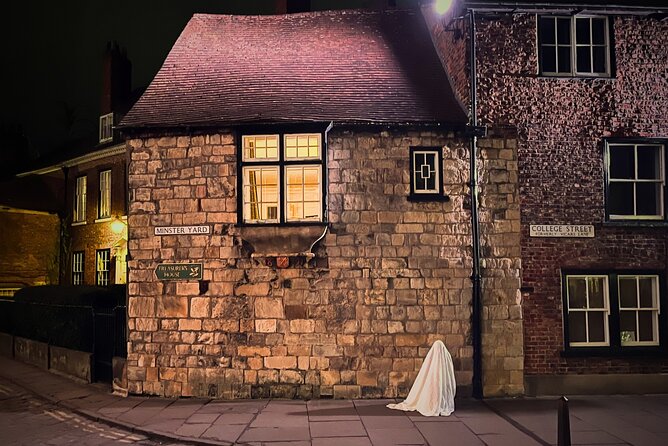 Experience the Eerie History of York - A 7:30 pm York ghost walk with Ross and a mobile ticket