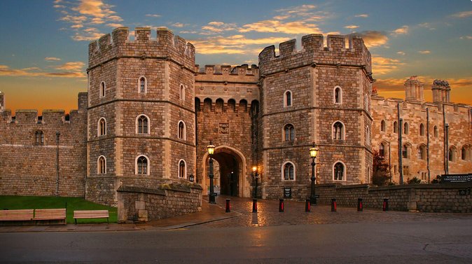 Extended visit: Windsor Castle & Stonehenge - The coach ride, guide style, and how to get the most out of the day
