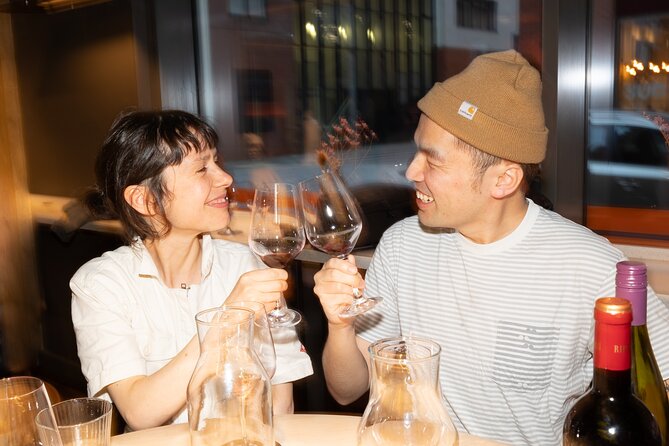 Four hour walking wine tasting tour of Manchester's best bars - A Four-Stop Wine Walk Through Manchester City Centre