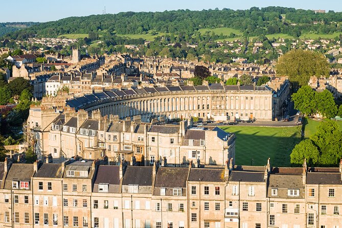 From Birmingham Stonehenge and Bath Day Tour - Guides and what you can expect from the commentary