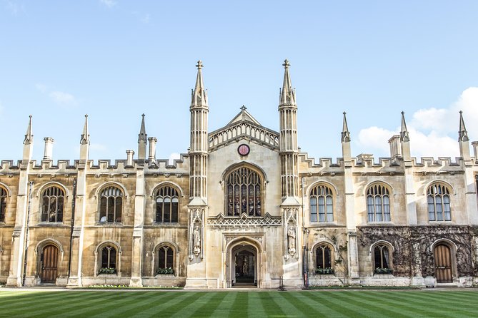 From London: Oxford and Cambridge University Town Tour with Guide - A Smooth London Departure, Then Two University Towns