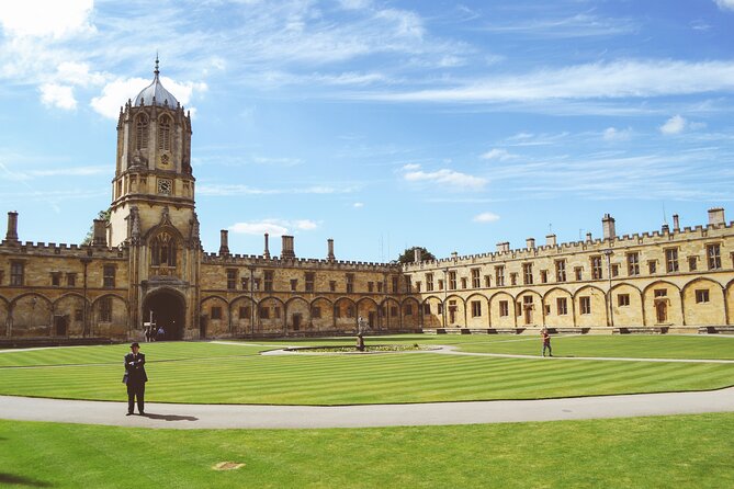 From London: Oxford and Cambridge University Town Tour with Guide - Coach Comfort: When Bus Seating Can Make or Break the Day