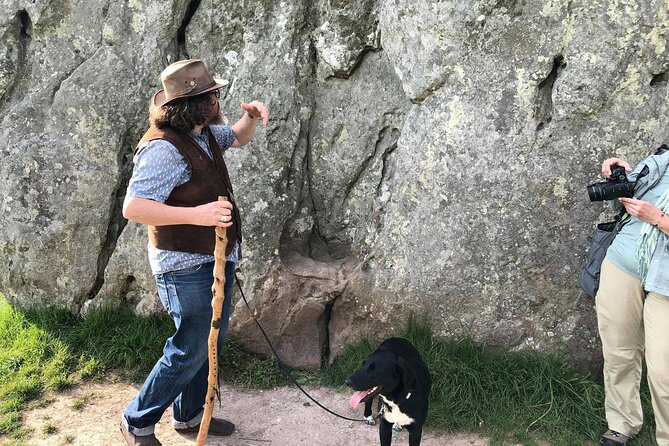 Full-Day Stonehenge and Avebury Tour from Glastonbury - Silbury Hill: when the landscape becomes a question