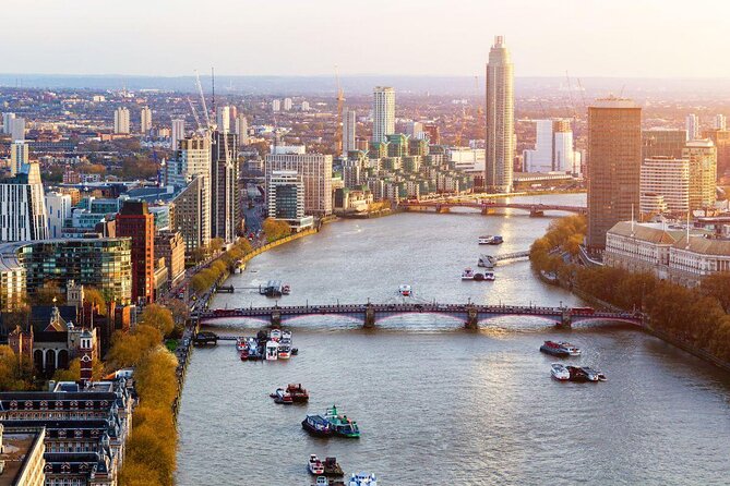 Ghost, Ghouls and Gallows Tour : Guided Tour with Boat Ride - Your Night Timeline, from Diana Fountain to Tower Hill