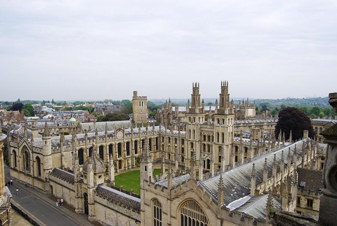 Ghost Tour of Oxford - Oxford After Dark: Why This Ghost Tour Feels Like More Than Scary Stories