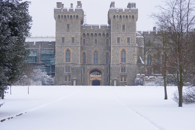 Golden Tours Windsor Hop-on Hop-off Open Top Bus Tour - Price and value: $27.43 for orientation, not a full Windsor day trip
