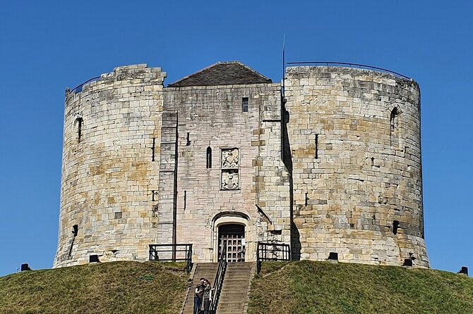 Guided Bike Tour in York - Why a York Cycling Tour Works Better Than Guessing on Your Own