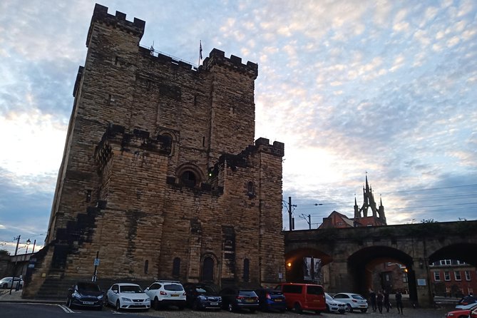 Guided City Walking Tour of Newcastle - Newcastle Town Wall: Siege Stories and Industrial Clues