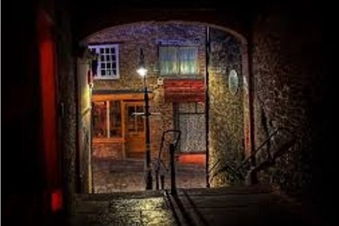 Guided Ghost Tour of Frome - Grey Lady and the rattling coach: the ending near BA11 1AR