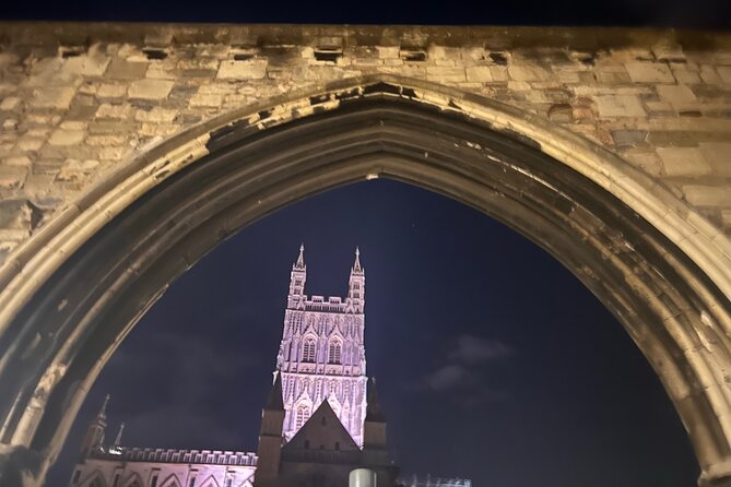 Guided walking tour : Ghosts & Giggles Of Gloucester - Key things to know before you go