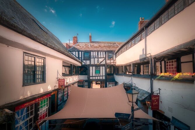 Guided walking tour : Ghosts & Giggles Of Gloucester - Greyfriars ruins finish: the calm after the creepiness