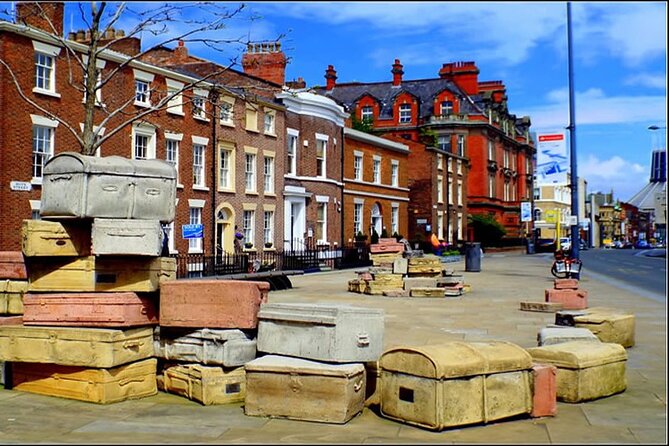 Half Day Welcome to Liverpool Walking Tour - Dale Street, Town Hall, Castle Street, and the Pier Head Story of Trade