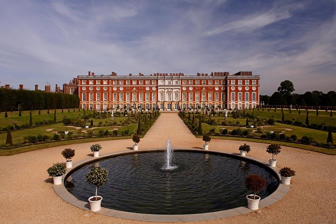 Hampton Court Palace Entrance Ticket - Tudor Kitchens: why the smell of history is part of the deal
