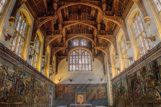Hampton Court Palace Private Tour - Secrets of Henry VIII - Pacing that works for families and slower visitors