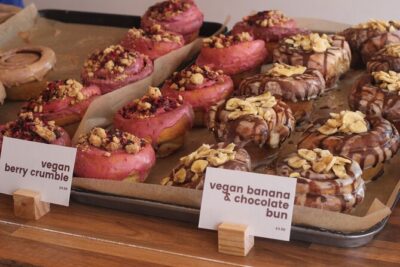 Handcrafted Donuts & Tea: Brighton’s Artisan Sweet Treat Tour