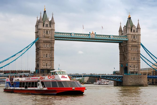 Harry Potter Film Location Walking Tour & Thames River Cruise - Getting There and What Your Ticket Actually Covers