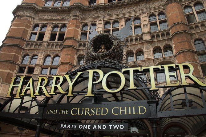 Harry Potter Film Location Walking Tour & Thames River Cruise - Leicester Square: Movie-Premiere Energy in the Heart of Cinema