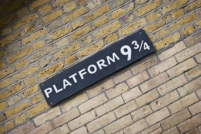 Harry Potter Film Locations Guided Walking Tour - Meeting point at Parliament Square, and the one change to double-check