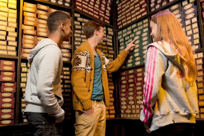 Harry Potter Warner Bros. Studio Tour London from King's Cross - Food, Butterbeer, and the gift shop strategy that saves your last hour
