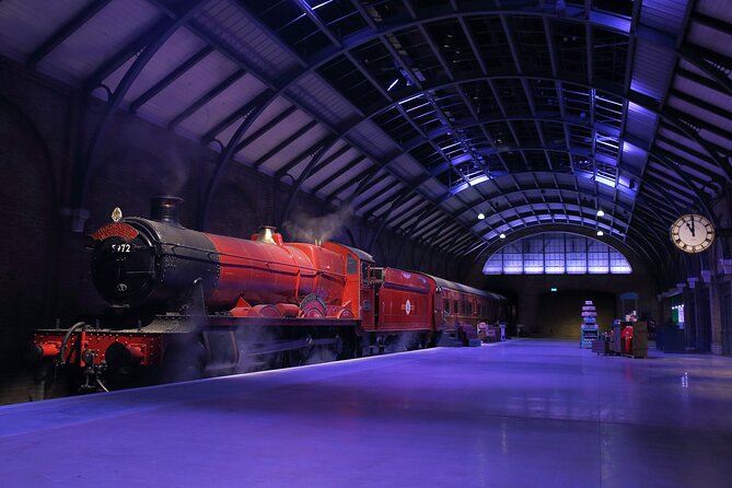 Harry Potter Warner Bros. Studio Tour with Transport from London - Behind-the-scenes effects: animatronics and practical magic