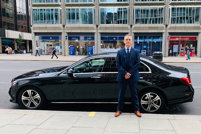 Heathrow Airport Taxi - Private Transfer to/from London - Meet-and-greet at Heathrow: name board, arrivals hall, and real pickup timing