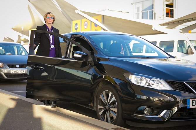 Heathrow Airport to Central London Transfer - Meet your chauffeur at Heathrow, without the hassle
