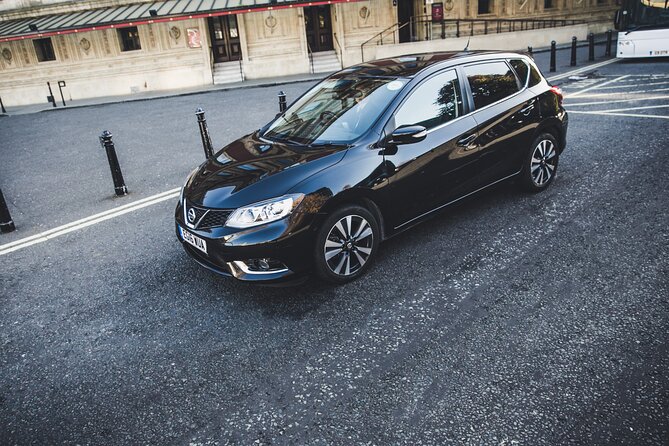 Heathrow Airport to Central London Transfer - The car ride to central London, with Wi-Fi and comfort