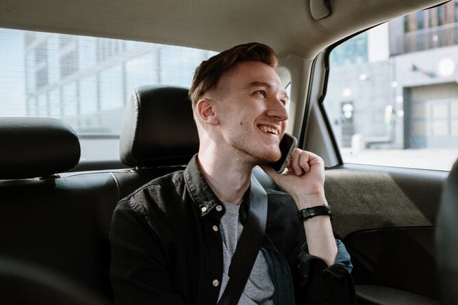 Heathrow London Airport Transfer to City center - The Meet-Up System That Actually Works at Heathrow