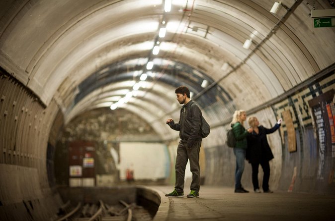 Hidden Tube Walking Tour of Aldwych Disused Station - Learning the station’s twists: Blitz shelter to film set