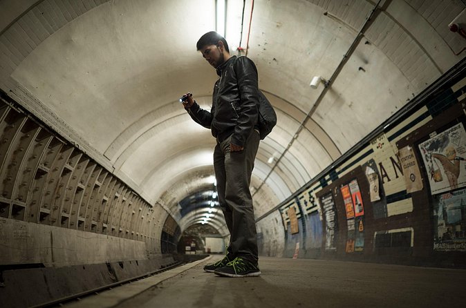 Hidden Tube Walking Tour of Aldwych Disused Station - Comfort and safety: what to wear and what to avoid