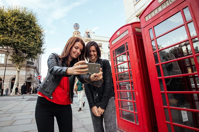 Highlights & Hidden Gems With Locals: Best of London Private Tour - Getting Oriented at 1 Cheapside in a Low-Stress Way