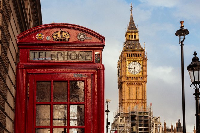 Highlights & Hidden Gems With Locals: Best of London Private Tour - Trafalgar Square and St Martin-in-the-Fields: Politics and Church Details