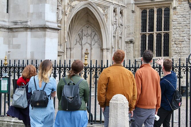 Highlights of London Full Day Private Guided Tour - Covent Garden and Trafalgar Square, quick stops with real context