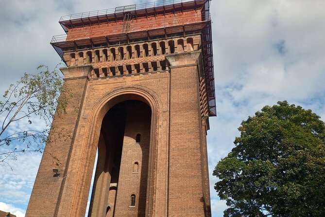 Historic Walking Tour of Colchester - Balkerne Gate to St Botolphs Church Walk: the route feel