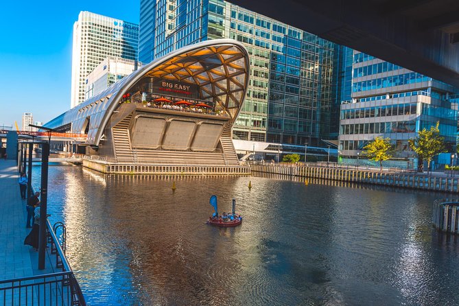 Hot Tub Boat Tour in London - London's most unique tour - What Happens On Board During the 75 Minutes